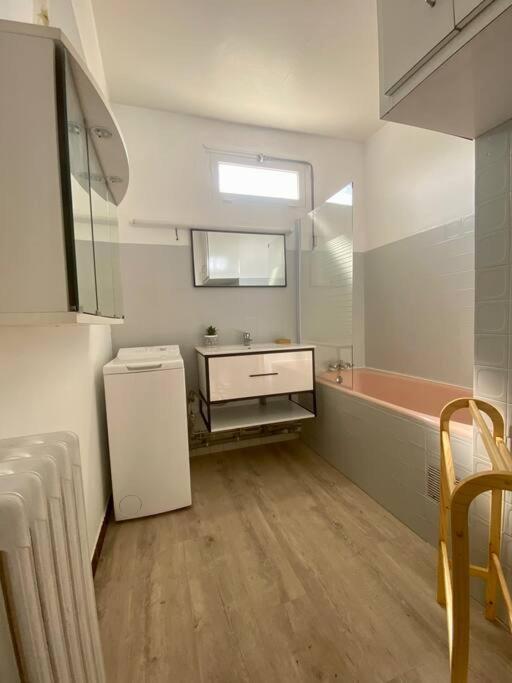 Le Buffel - Appartement 4 Chambres, Parking, Wi-Fi, Tram - 8Pers Montpellier Exteriér fotografie